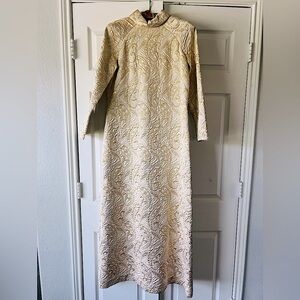 V I N T A G E   60s / 70s gold brocade dress